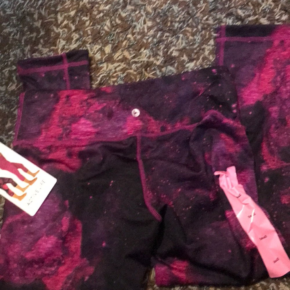 Athletic leggings
